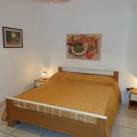 Holiday home Quadrilocale Baia Blu *